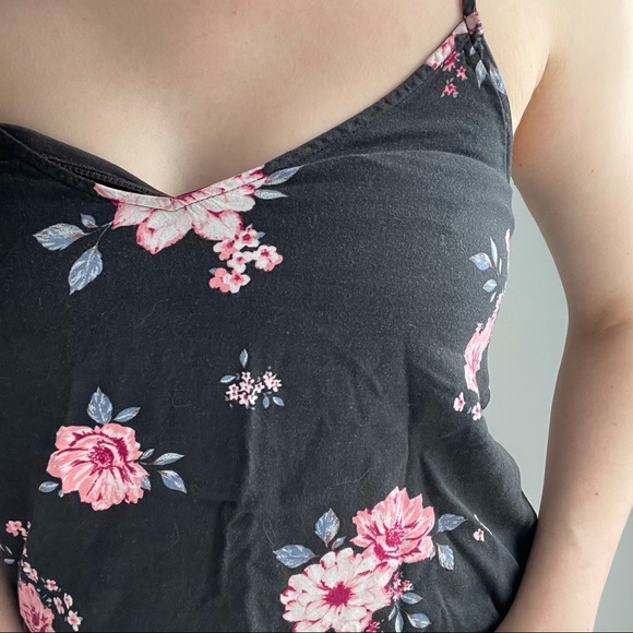 Floral top - Picture 7 of 8